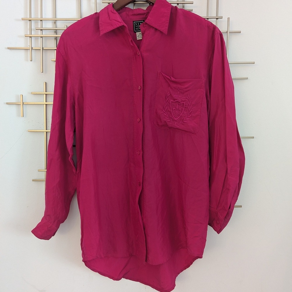 VTG New York News‎ Silk Blouse Top Pink Raised Pocket Crest Long Sleeve Women XS